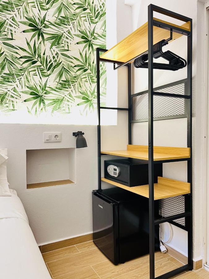 Nanit Rooms Ibiza Hostal Santa Eularia des Riu Eksteriør billede